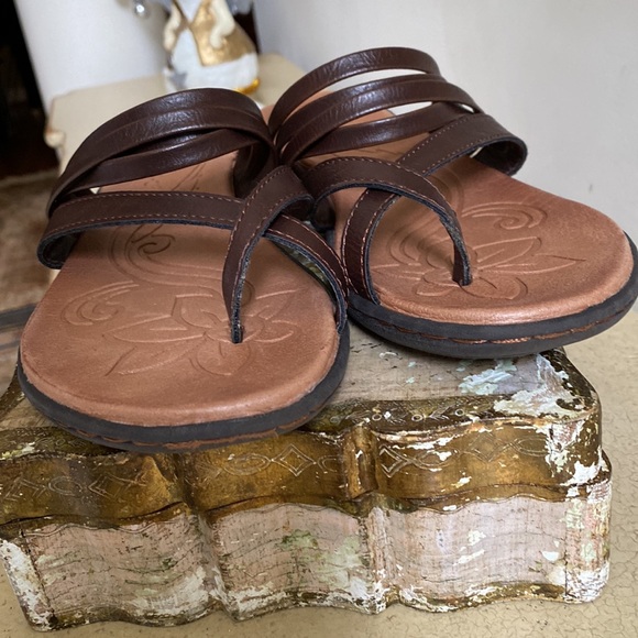 BOC Sandals - Picture 4 of 8